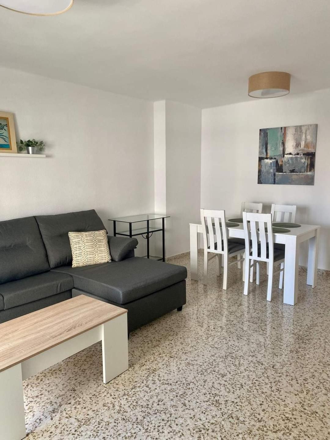 Caracola Apartment Torre Del Mar
